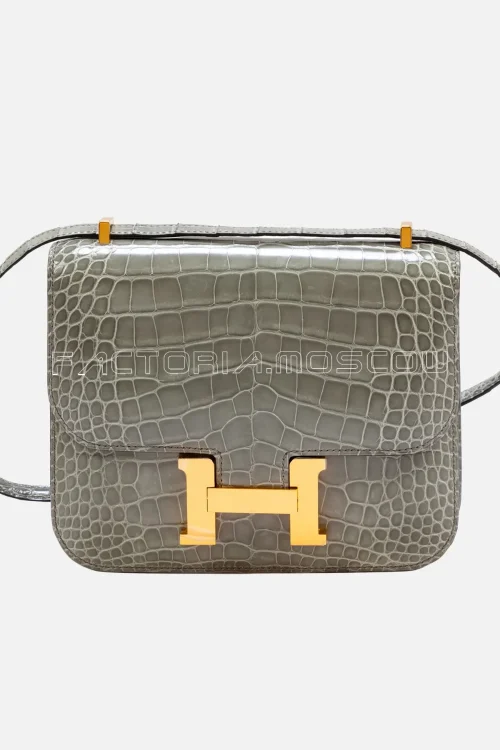 Hermès Constance 18