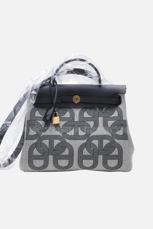 Hermes Herbag Zip 31