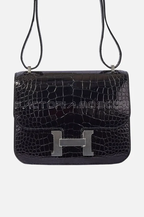 Hermès Constance 18