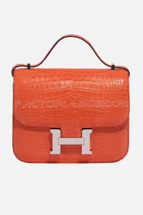 Hermès Constance 18
