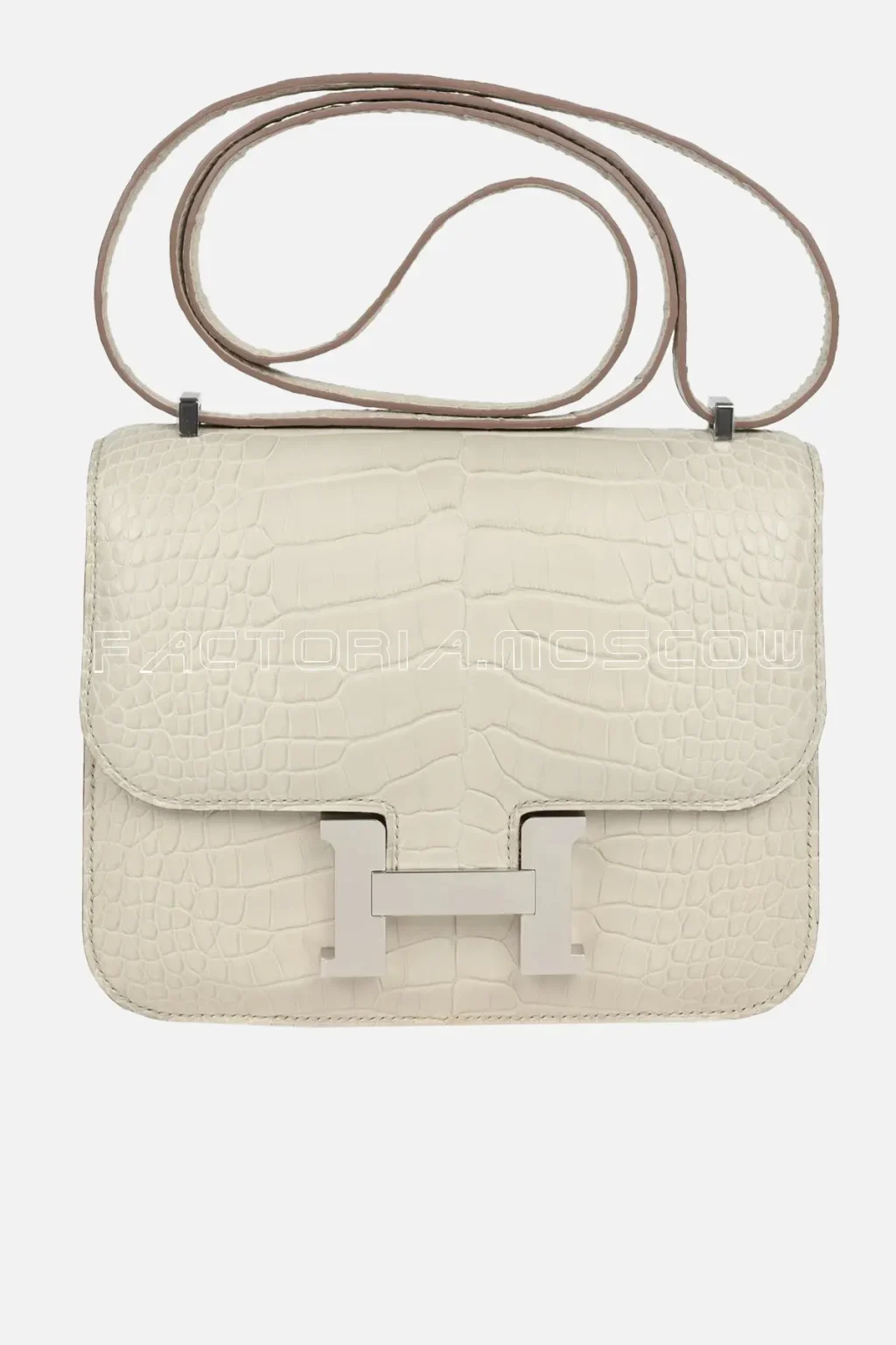 Hermès Constance 18