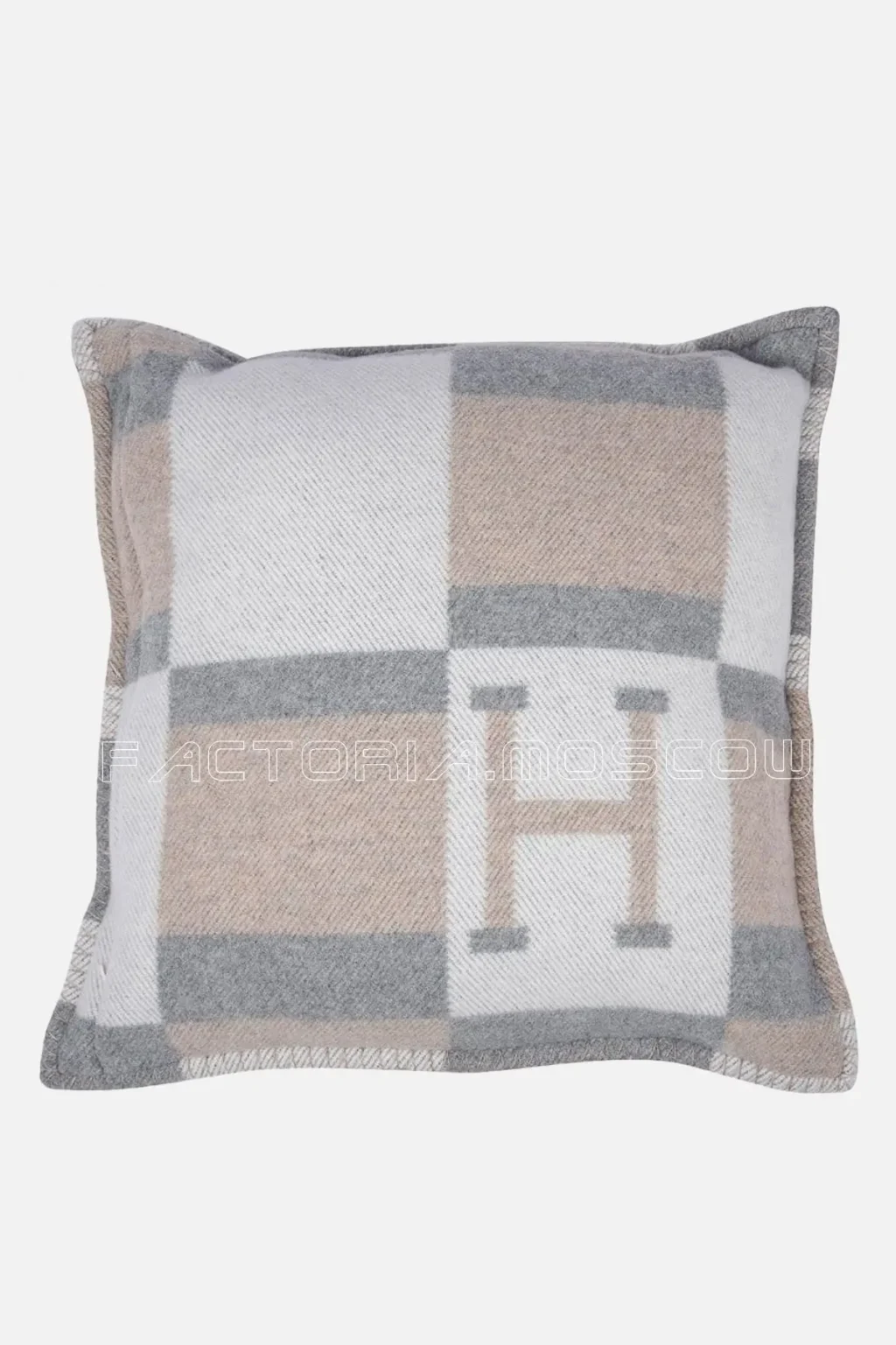 Hermes Bayadere Avalon Naturel Pillow