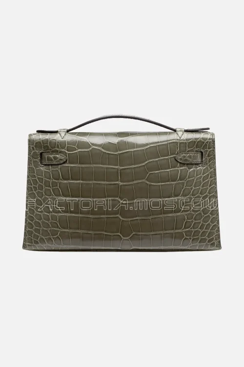 Shiny Alligator