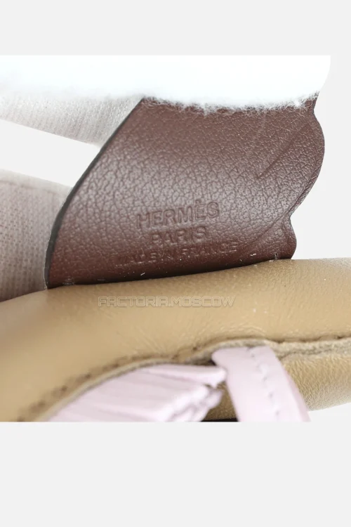 Mauve Pale