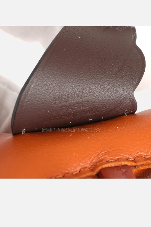 Swift & Milo Lambskin