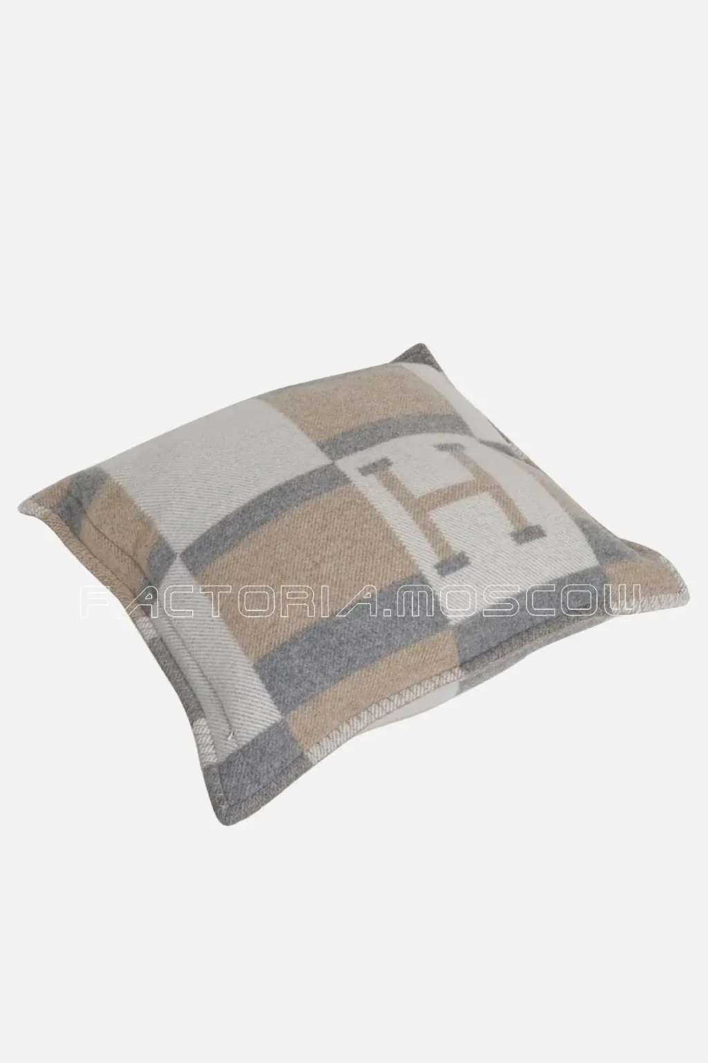 Hermes Bayadere Avalon Naturel Pillow