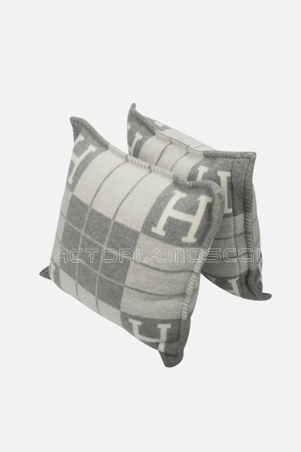Hermes Cushion Avalon III PM H Ecru/Gris Clair Throw Pillow Set of Two