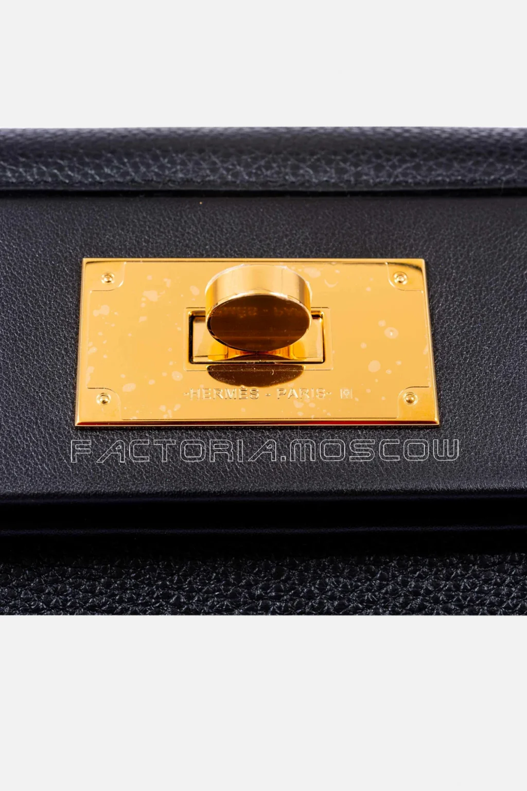 Hermes 24/24 29 Black Swift/Togo GHW