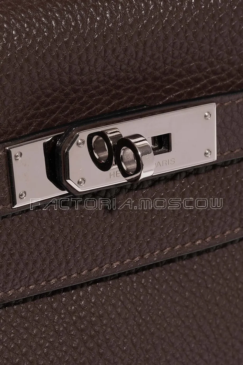 Hermès Kelly Retourne 32 Clemence Colour Chocolat PHW