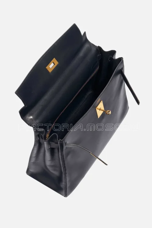 Hermès Kelly Retourne 32 Box Calf Colour Bleu Marine GHW