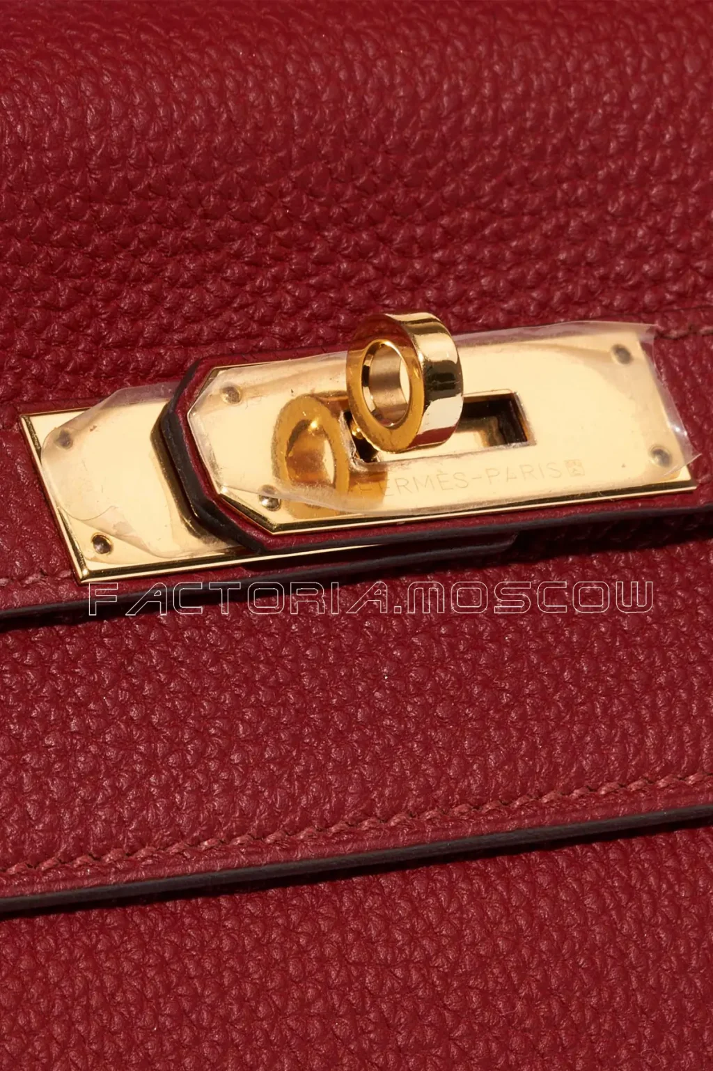 Hermès Kelly Retourne 32 Togo Colour Rouge Grenat GHW