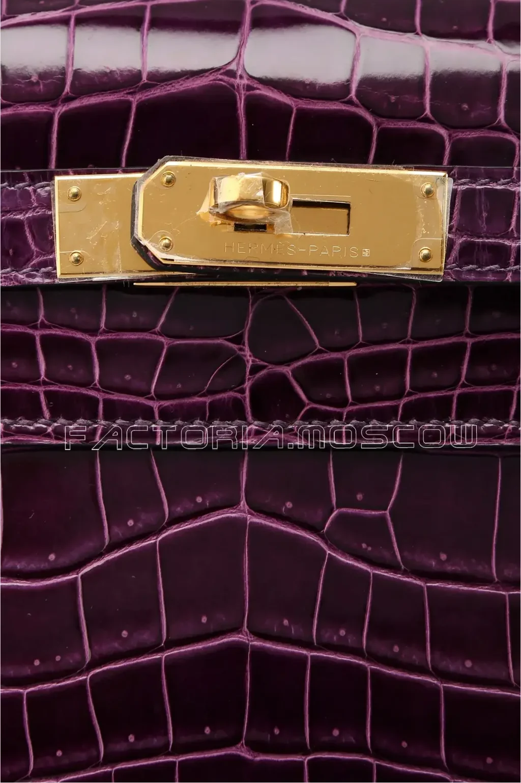 Hermès Kelly Sellier 32 Shiny Porosus Colour Cassis GHW