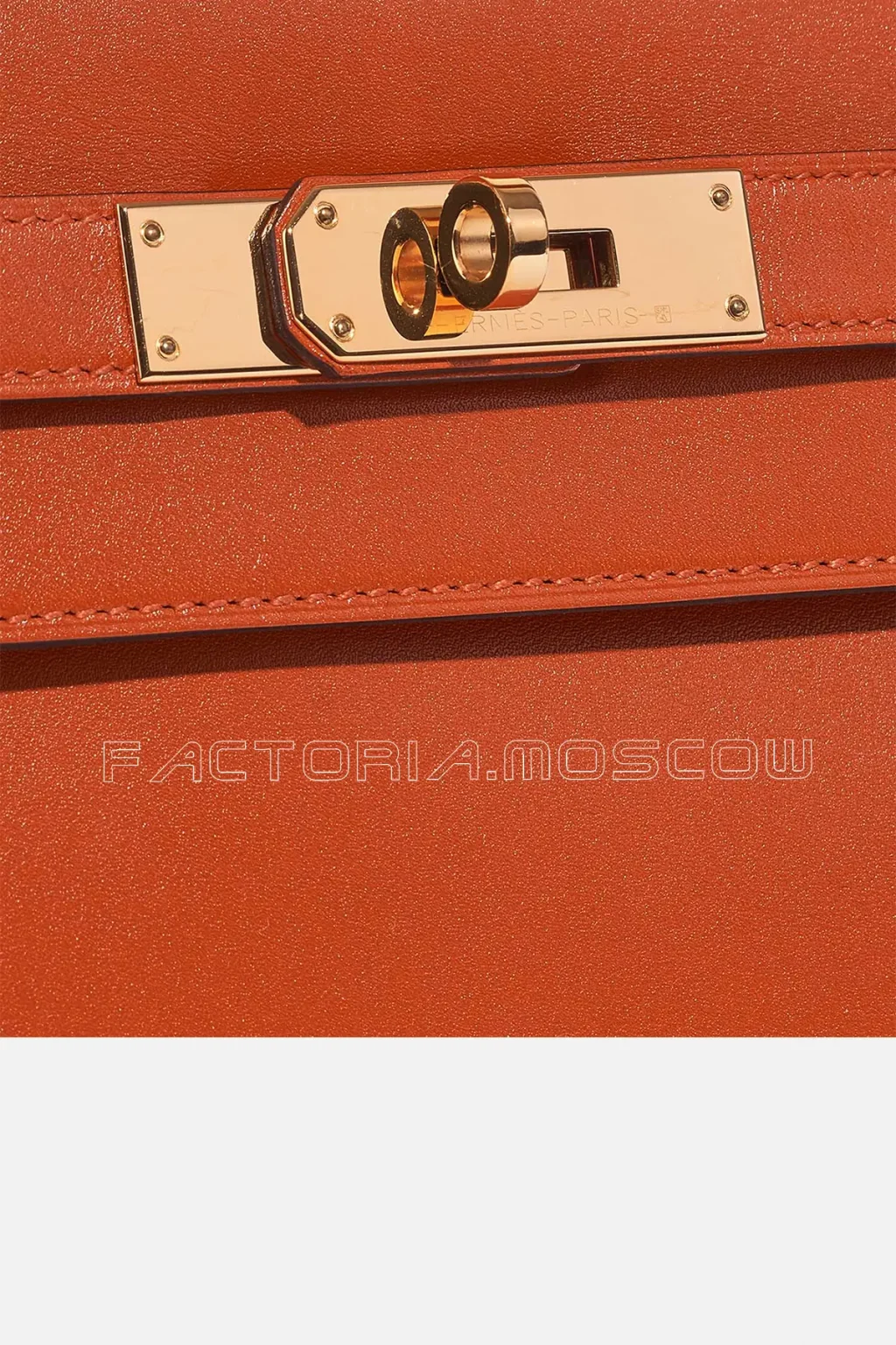 Hermès Kelly Sellier 28 Tadelakt Colour Terre Battue GHW