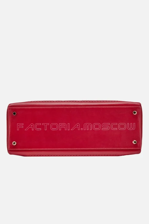 Hermès Limited Edition Kelly Retourne 32 Tadelakt Ghillies Colour Rubis Permabrass Hardware