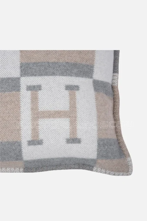 Hermes Bayadere Avalon Naturel Pillow