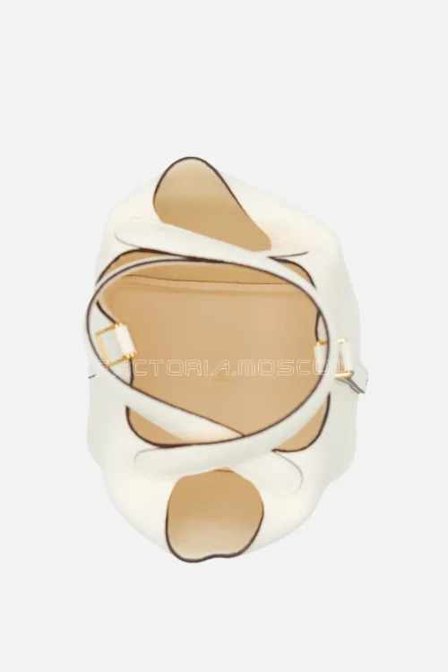 Hermès  Picotin Lock 18 Nata Clemence GHW