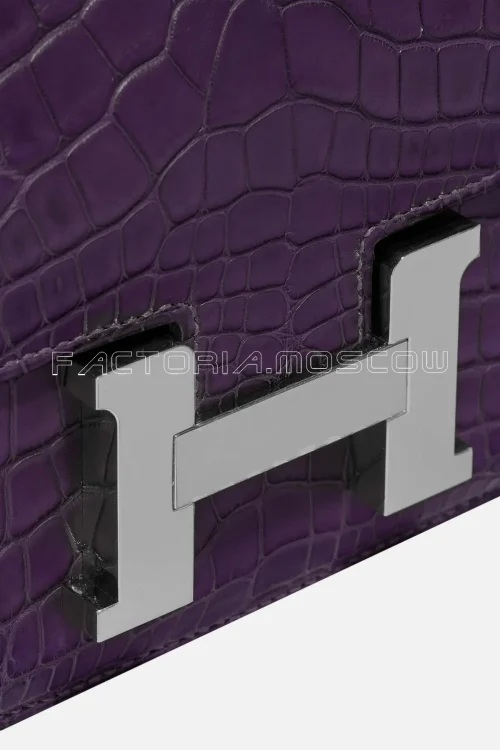 Hermès Constance 18 Matte Alligator Colour Amethyst PHW