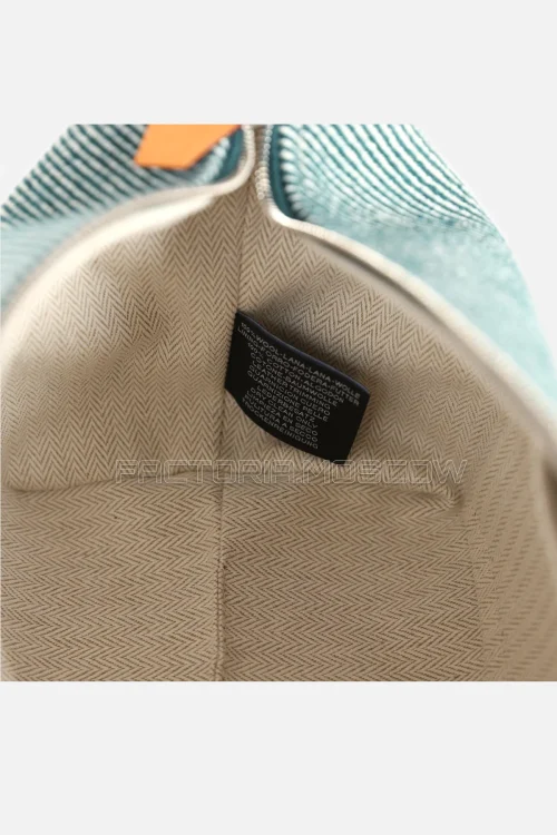 Hermès Bride-A-Brac Au Carre Case Pm Vert Foret H Natte Canvas And Wool PHW