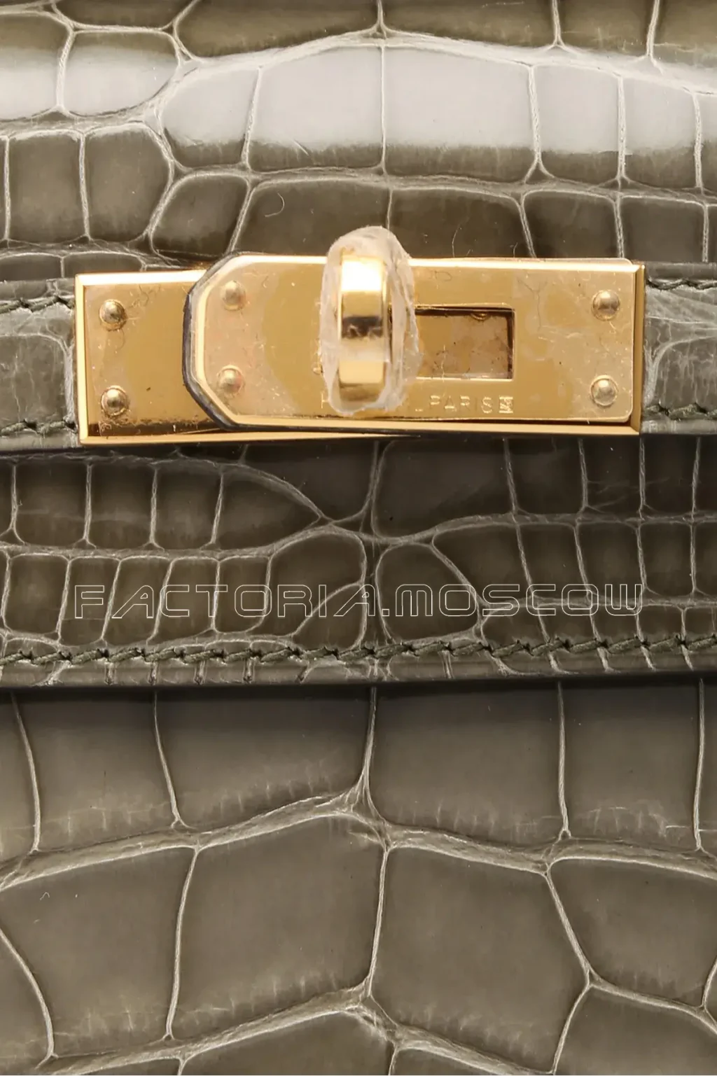 Hermes Kelly Pochette Shiny Croco Gris Tourterelle GHW