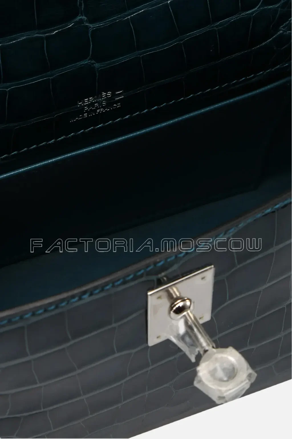 Hermes Kelly Pochette Shiny Alligator Colour Blue Colvert PHW