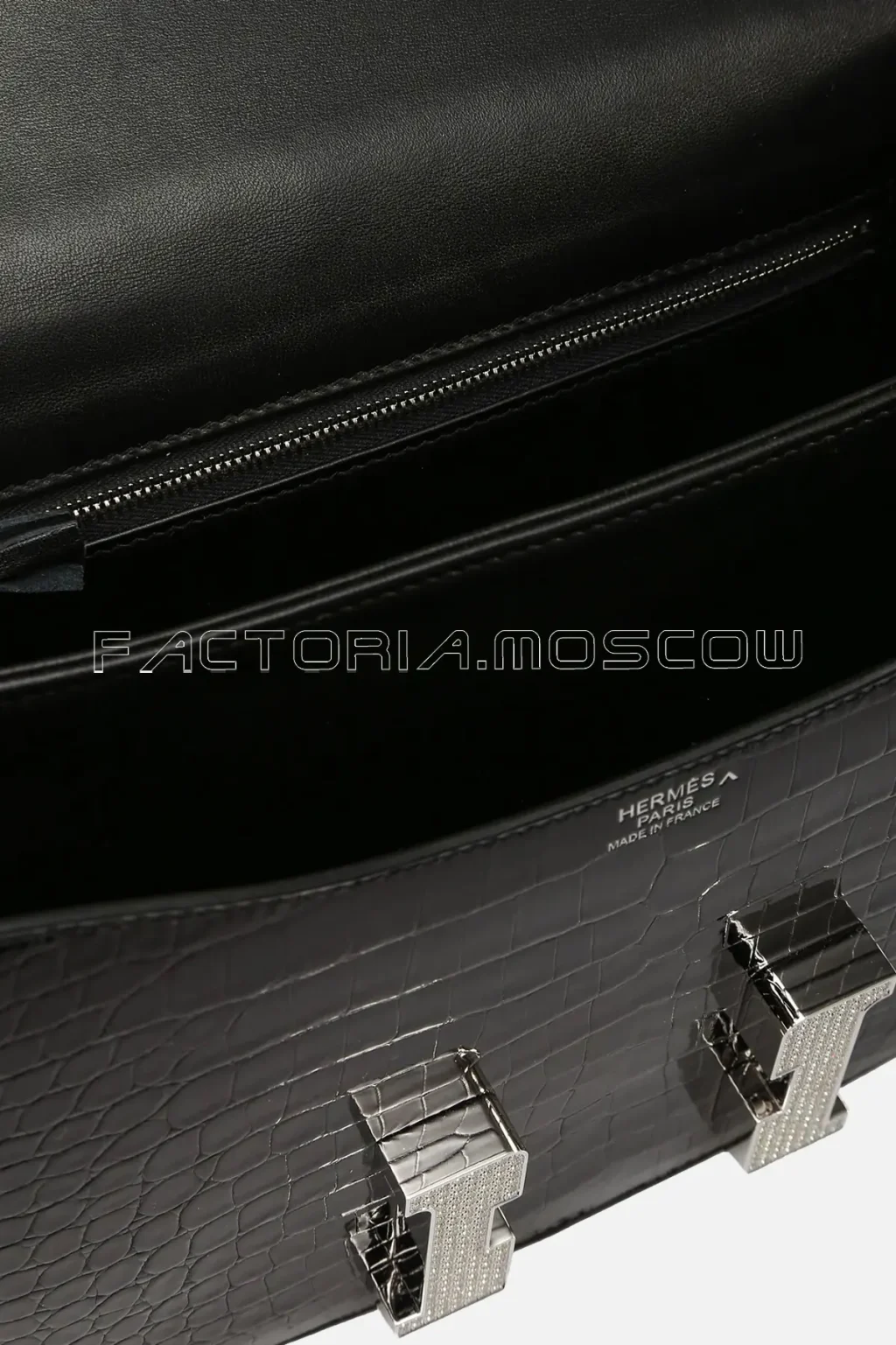 Hermes Constance 24 Shiny Noir Porosus White Gold & Diamond Hardware