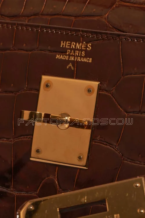 Hermès Kelly Sellier 32 Porosus Crocodile Colour Etrusque GHW