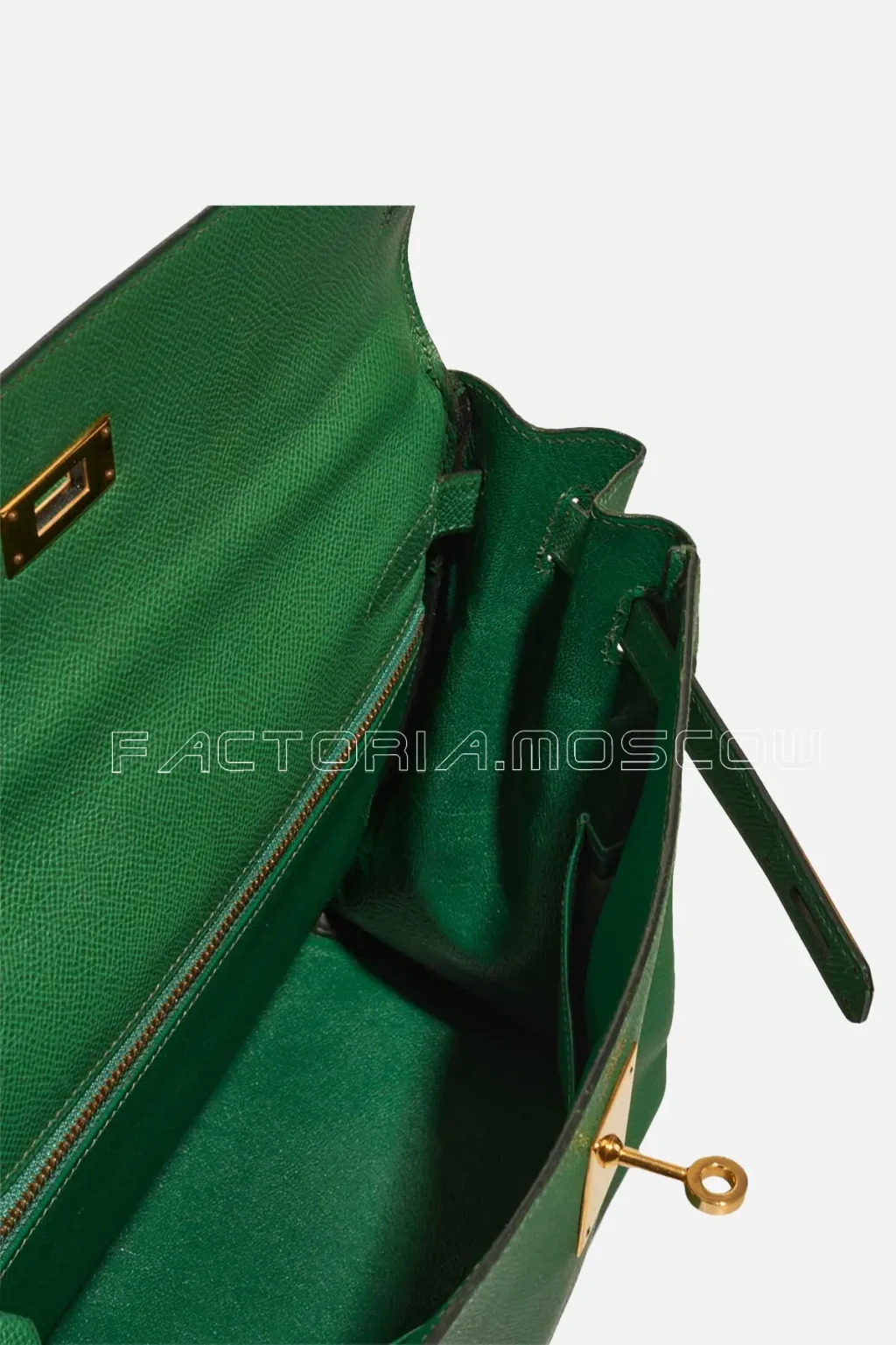 Hermès Kelly Retourne 32 Veau Courchevel Colour Vert Bengale GHW