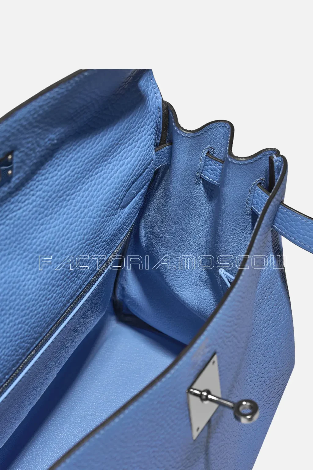 Hermès Kelly Retourne 32 Clemence Colour Blue Paradise PHW