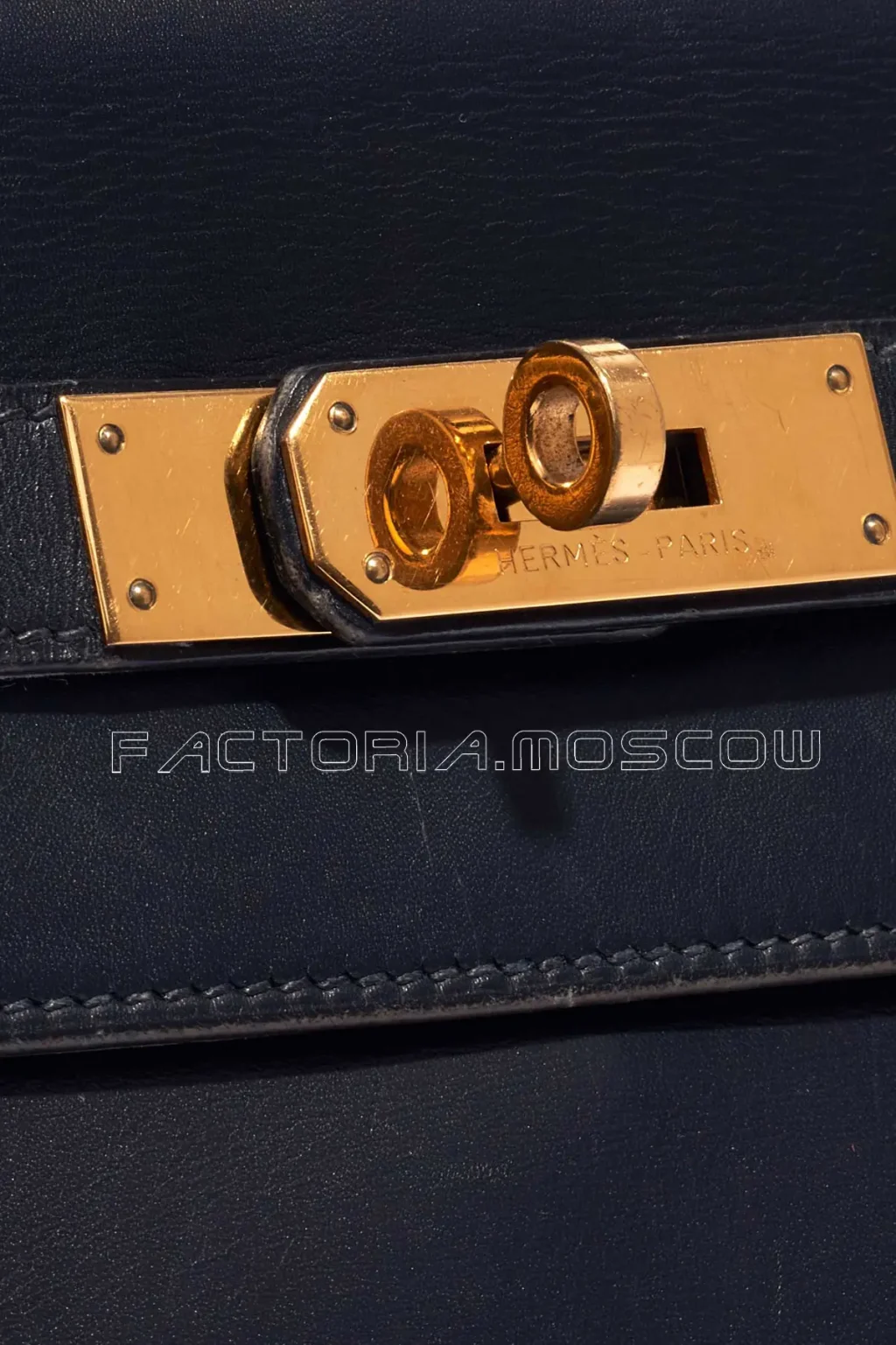 Hermès Kelly Retourne 32 Box Calf Colour Bleu Marine GHW