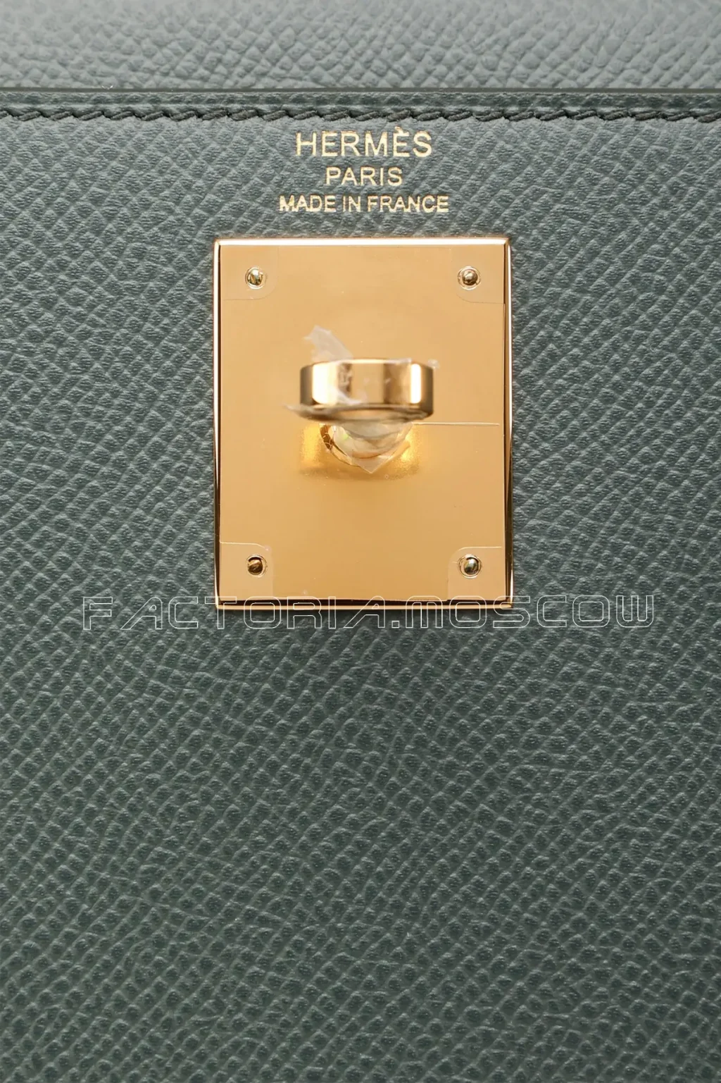 Hermes Kelly 28 Sellier Vert Amande Epsom GHW