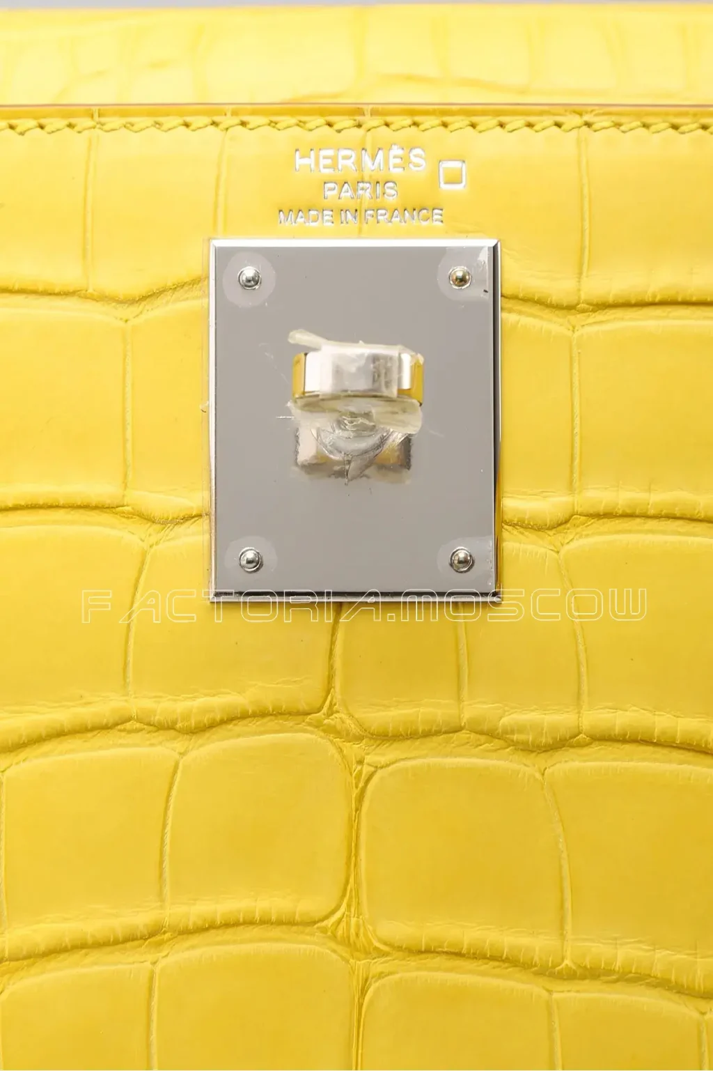 Hermes Kelly 28 Retourne Mimosa Matte Alligator PHW