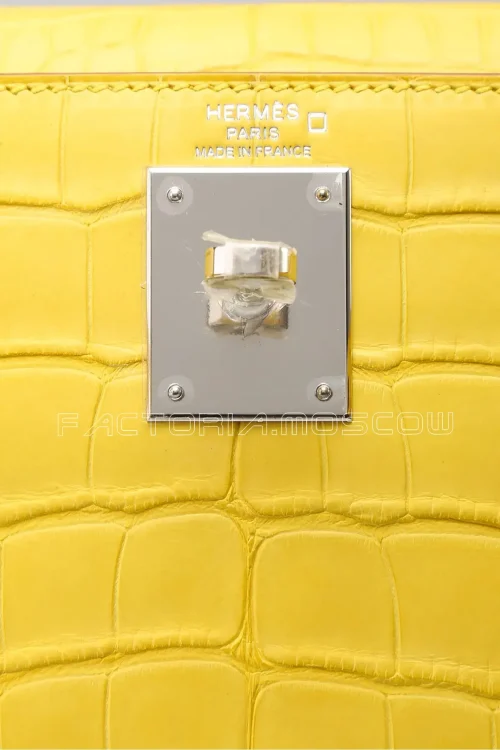 Hermes Kelly 28 Retourne Mimosa Matte Alligator PHW