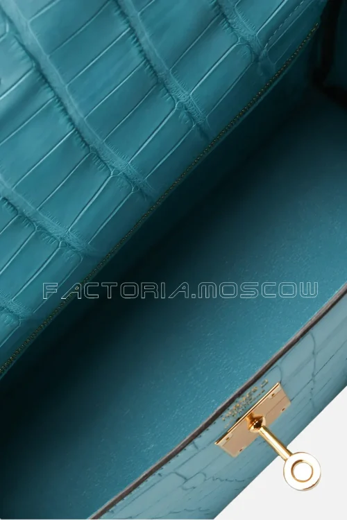 Hermes Kelly Retourne 32 Matte Alligator Colour Bleu Saint-Cyr GHW