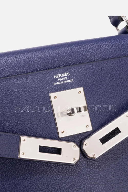 Hermès Kelly Retourne 28 Verso Evercolor Blue Encre / Magnolia PHW