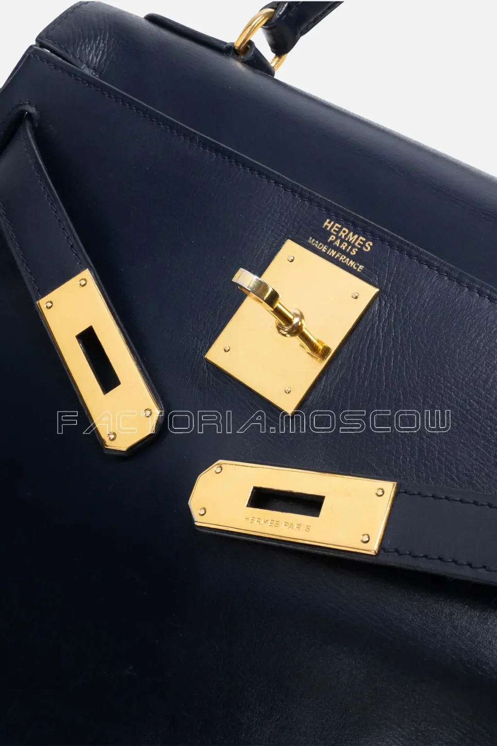 Hermès Kelly Retourne 28 Box Calf Bleu Marine GHW