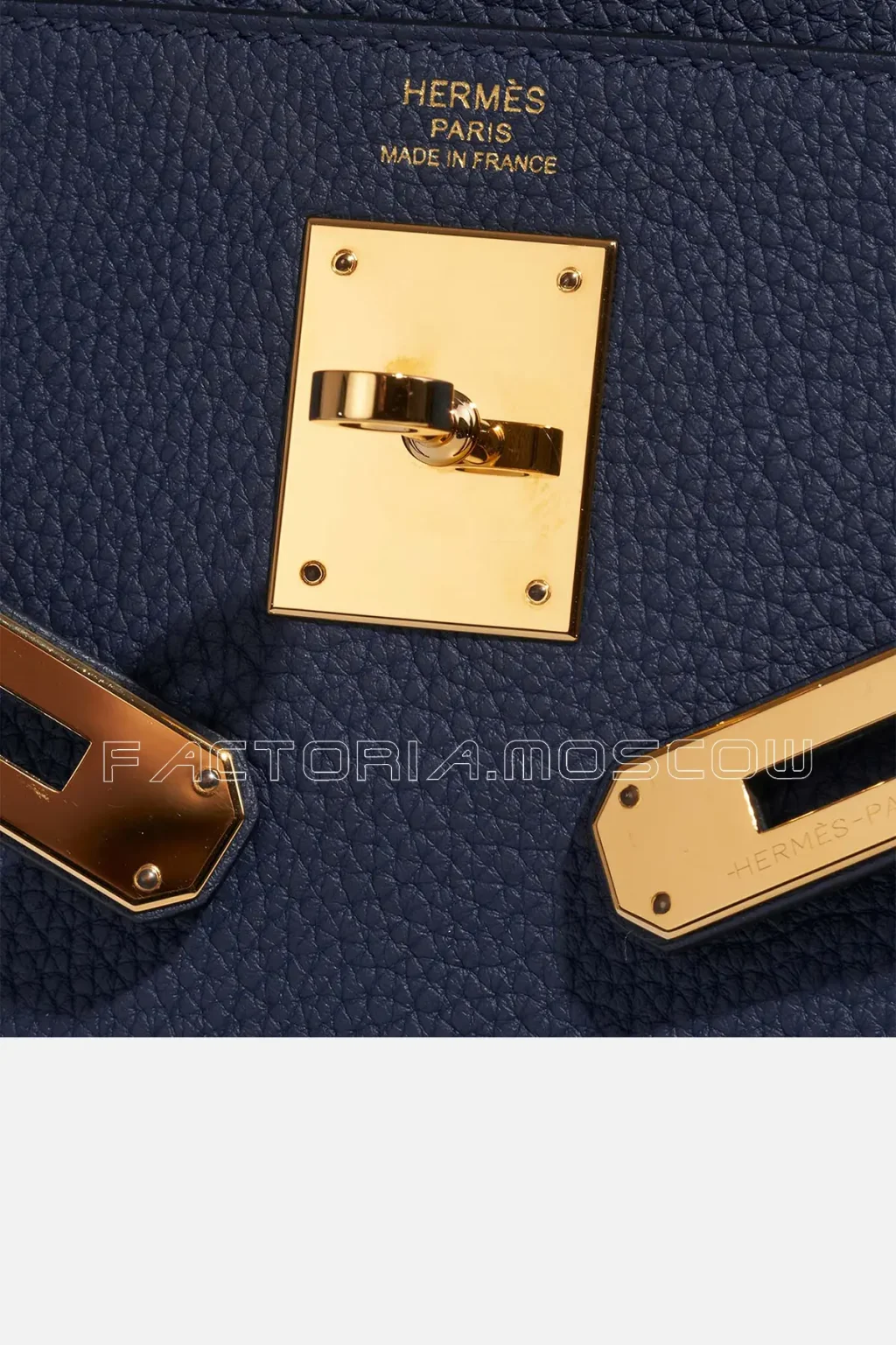 Hermès Kelly Retourne 28 Togo Blue Saphir GHW