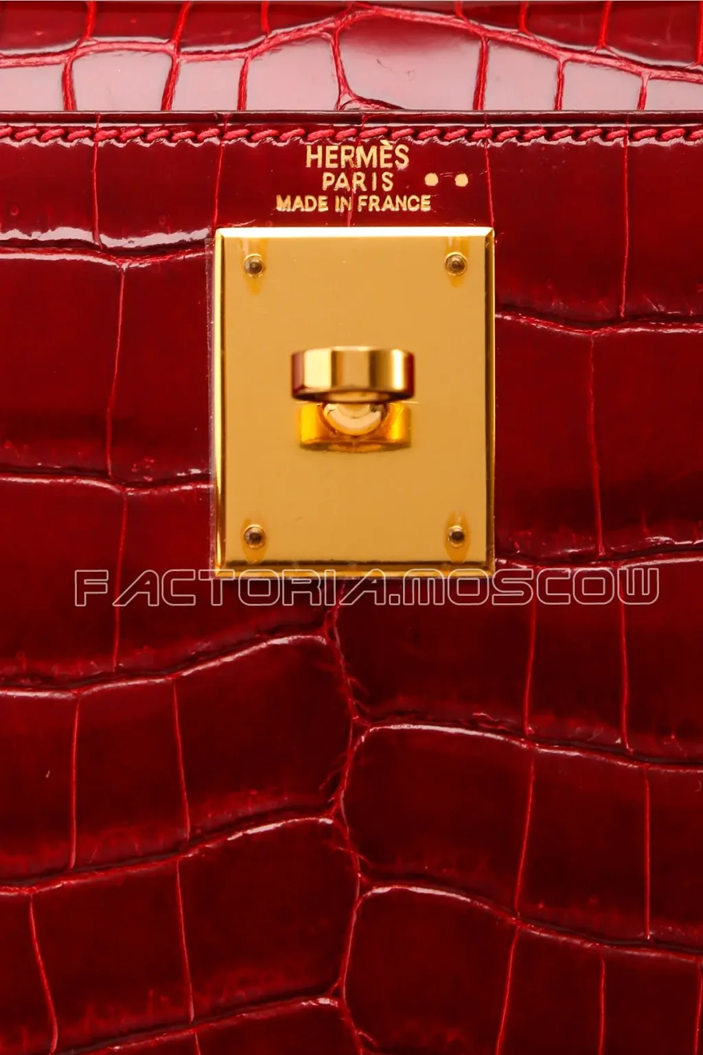 Hermes Kelly Sellier 28 Crocodile Niloticus Lisse Colour Rouge Vif GHW
