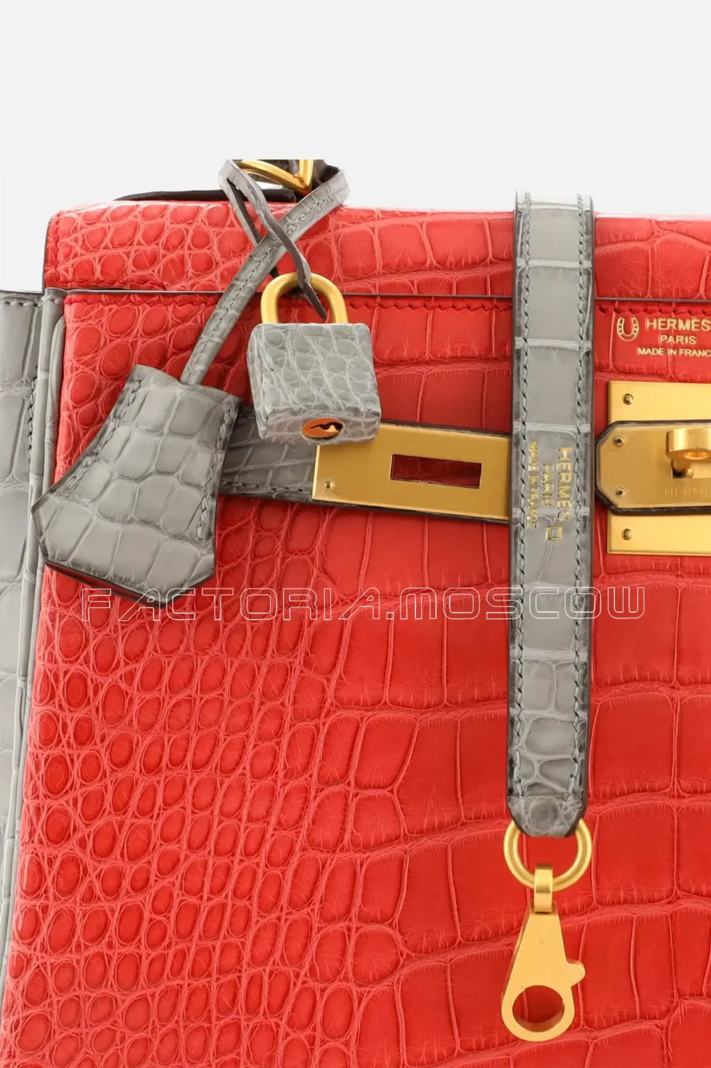 Hermes Kelly Retourne 28 Bicolor Feu/Gris Agate Matte Alligator Leather Brushed GHW