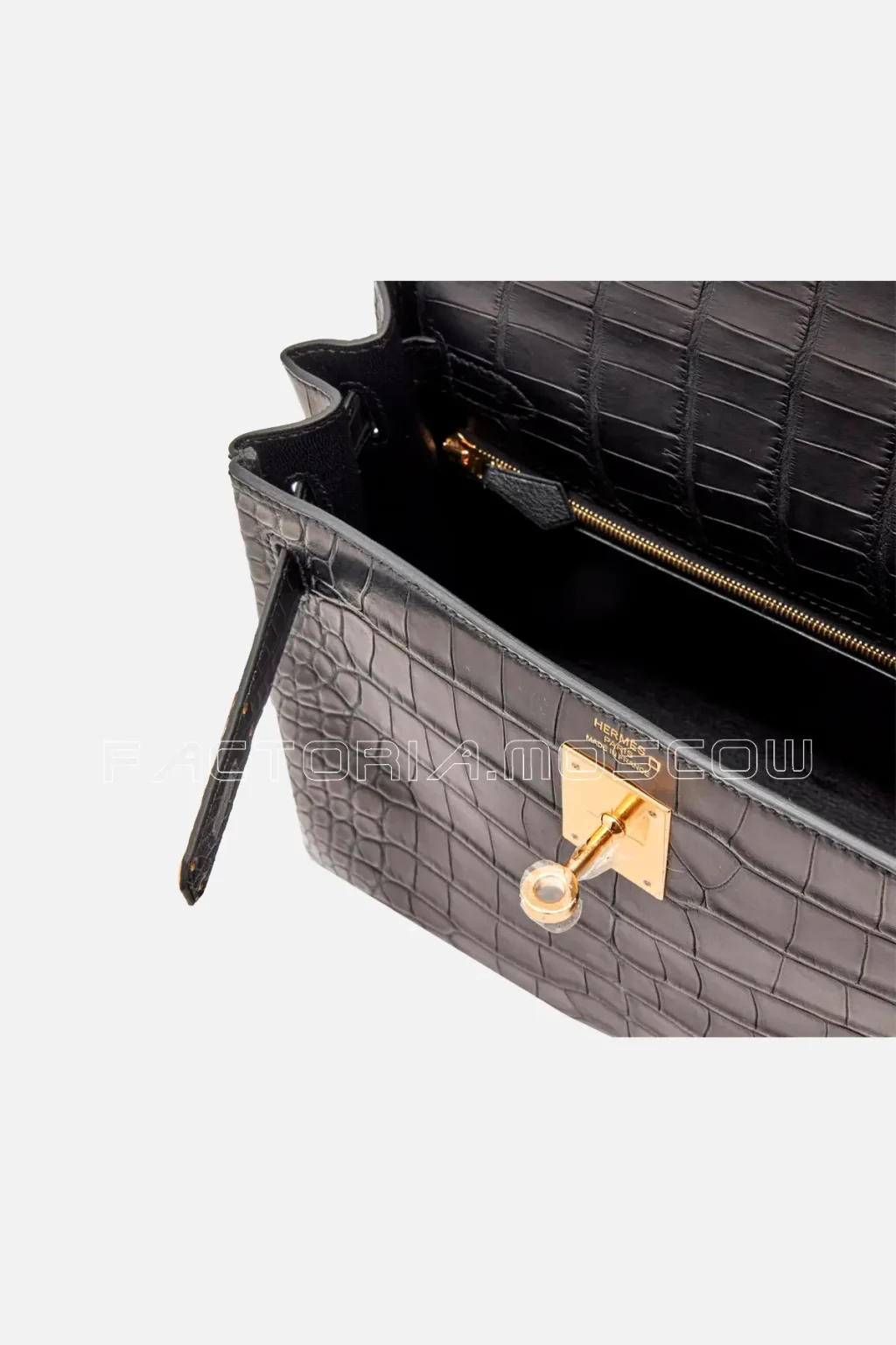 Hermès Kelly Retourne 28 Matte Alligator Colour Black GHW