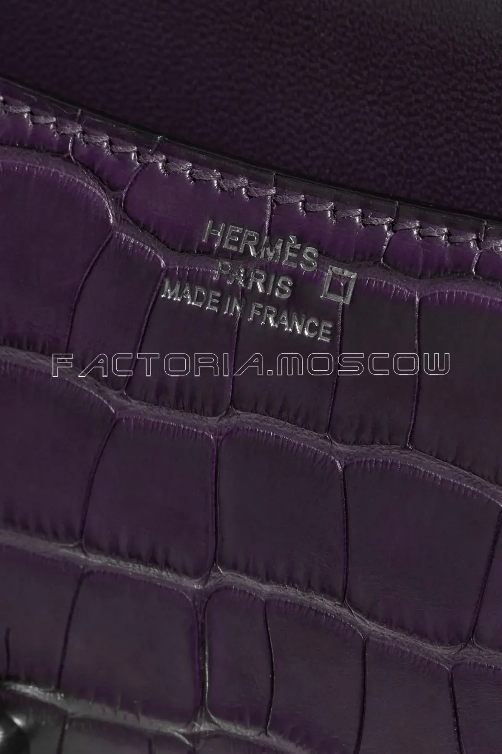 Hermès Constance 18 Matte Alligator Colour Amethyst PHW