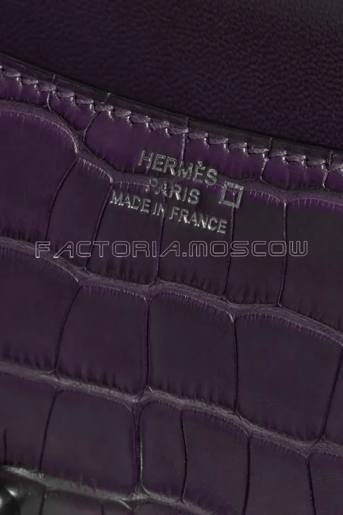Hermès Constance 18 Matte Alligator Colour Amethyst PHW