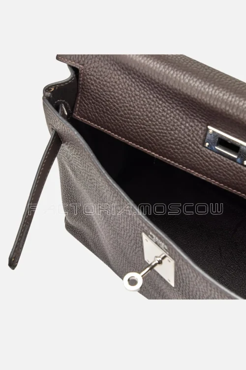 Hermès Kelly Retourne 32 Togo Colour Chocolat PHW