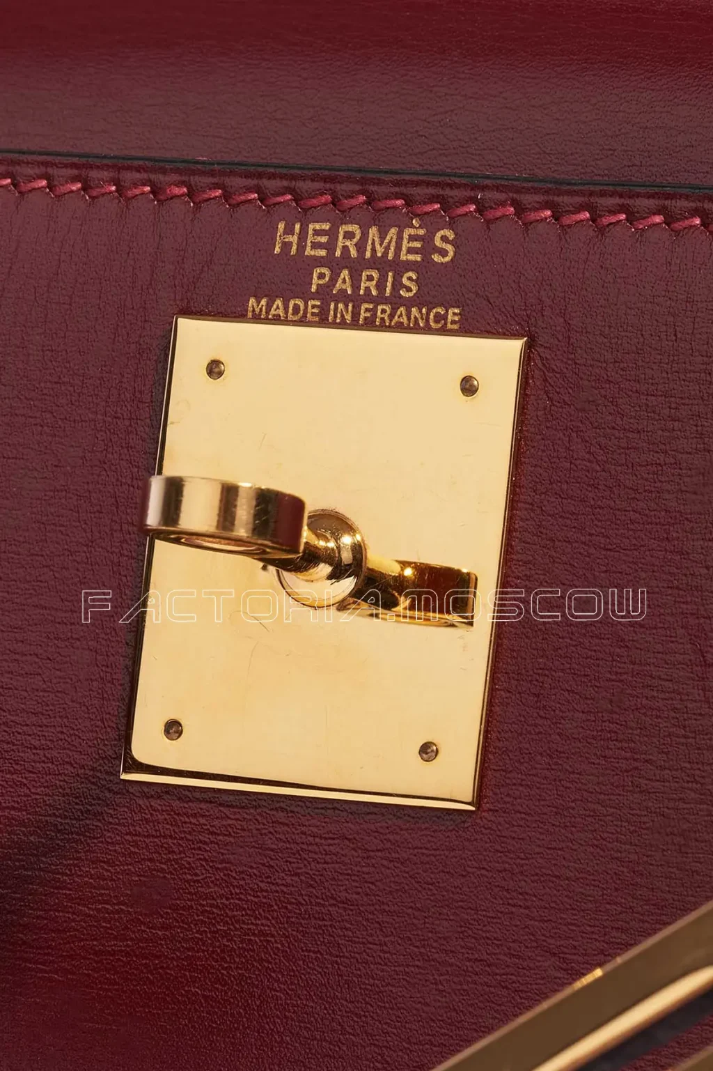 Hermès Kelly Sellier 28 Box Rouge H GHW