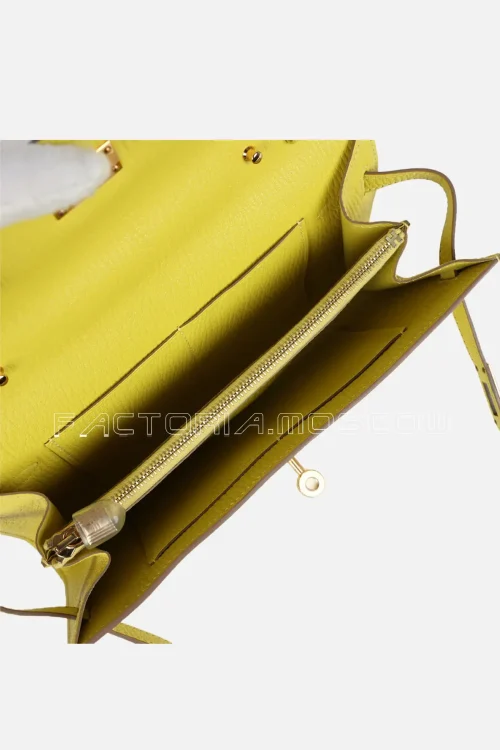 Hermès Kelly Wallet To Go Lime Chevre Mysore GHW