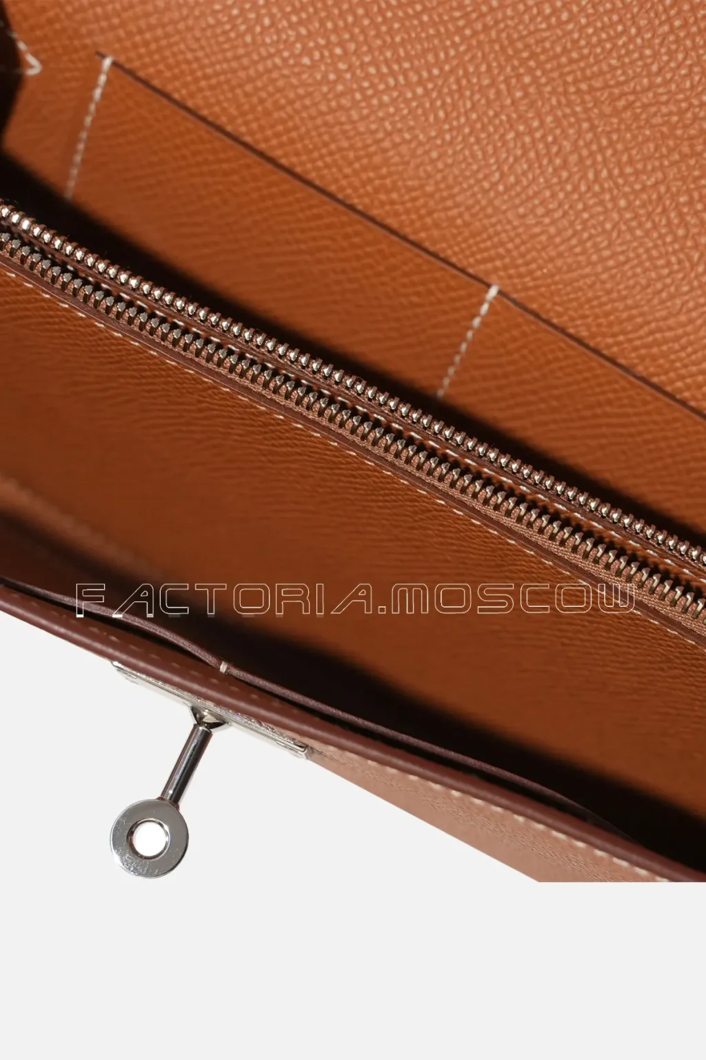 Hermès Kelly To-Go Wallet Gold Epsom PHW