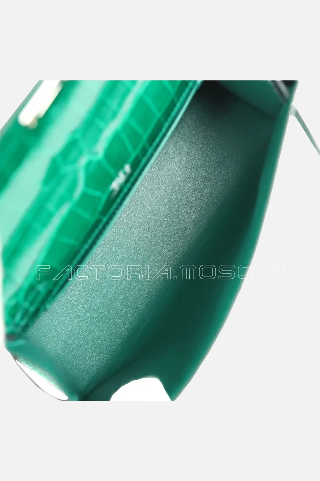 Hermès Kelly Pochette Shiny Alligator Colour Emerald And Vert Rousseau PHW