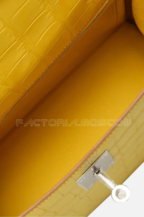 Hermes Kelly 28 Retourne Mimosa Matte Alligator PHW