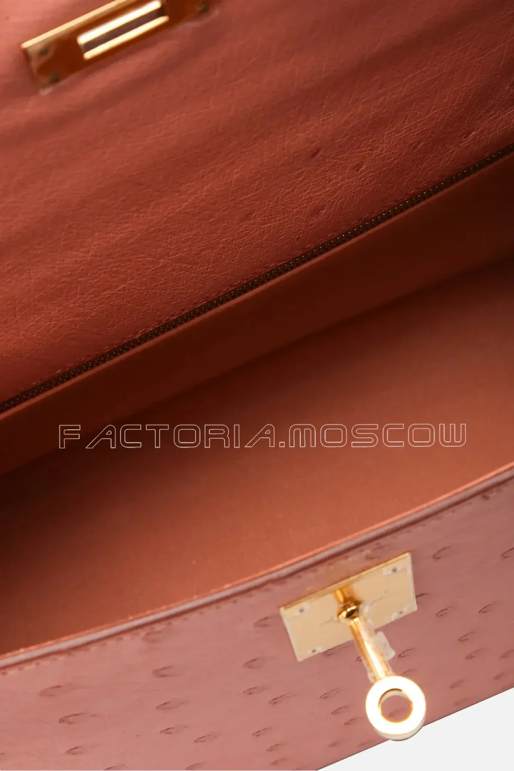 Hermes Kelly 28 Sellier Terre Cuite Ostrich GHW