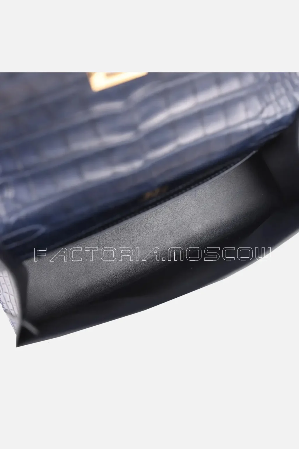 Hermès Kelly Pochette Bleu Indigo Matte Alligator GHW
