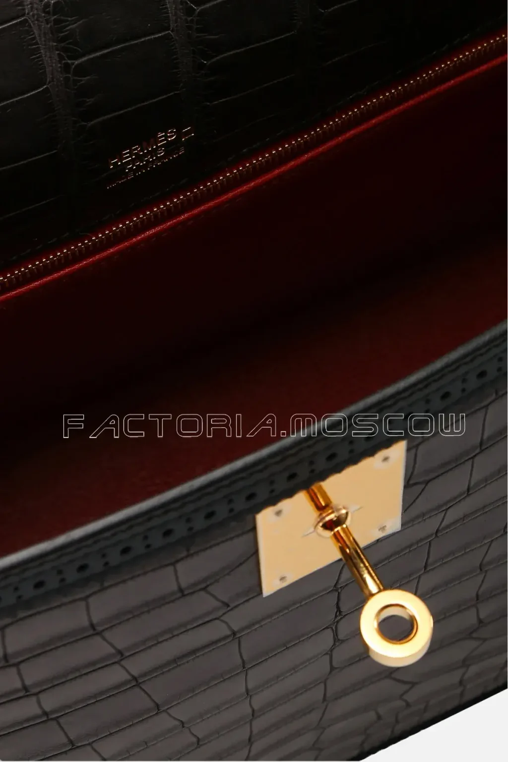 Hermes Kelly Retourne 32 Ghillies Matte Alligator Noir & Bleu Obscur GHW